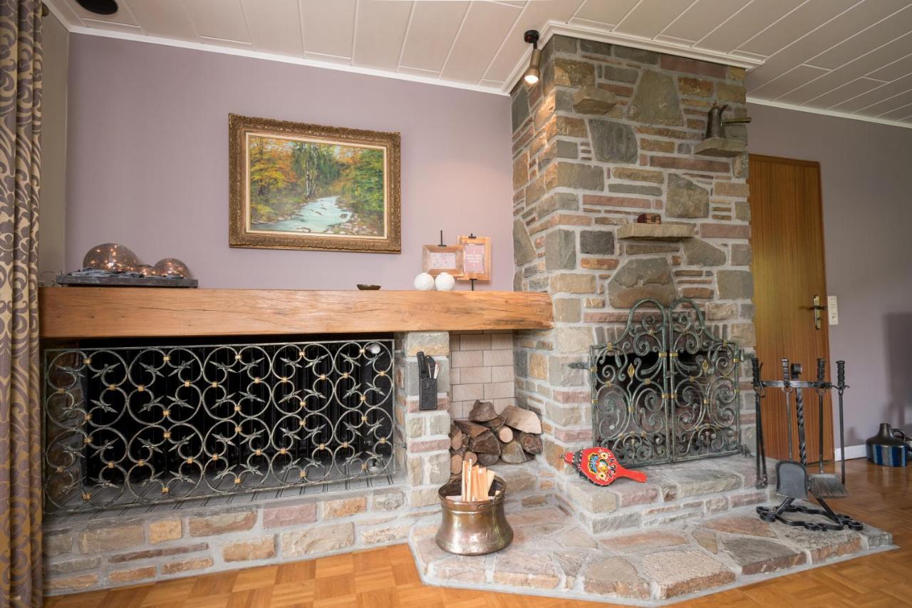 Ferienhaus Maison Idylle Im Hohen Venn - Monschau ビュートゲンバッ エクステリア 写真
